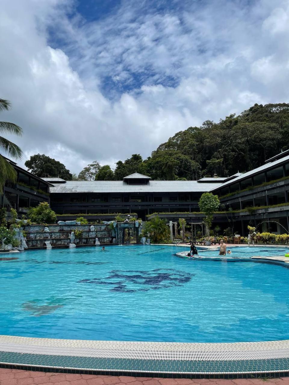 Beach Resort - Arwana Perhentian Besar Kampung Kuala Besut Luaran gambar